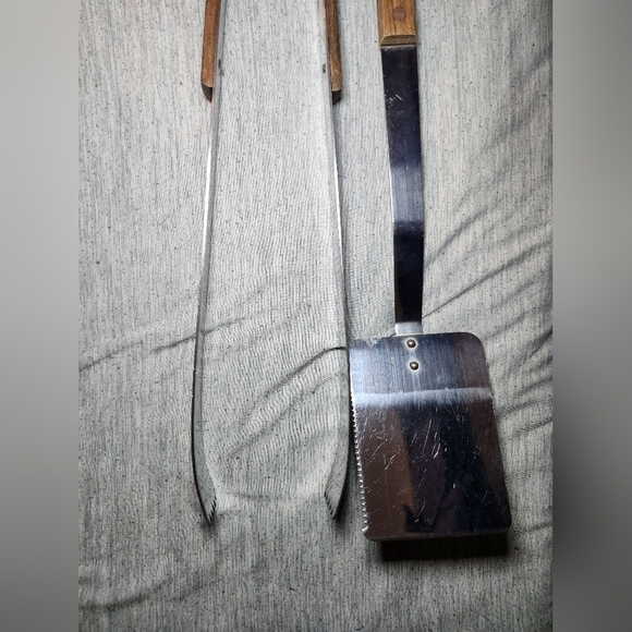 Mid Century Teak & Stainless Steel Barbecue 2 Piece Barbecue Set - Picture 3 of 6